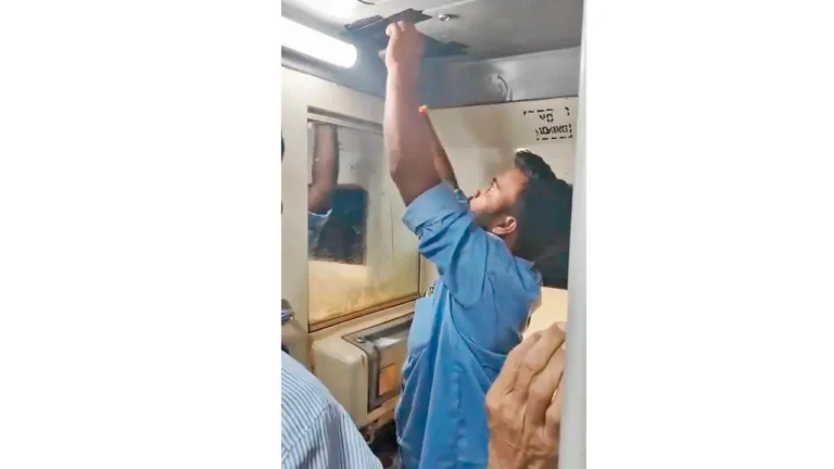 Fog, delays, and poor facilities mar journey on Lashkar Superfast Express