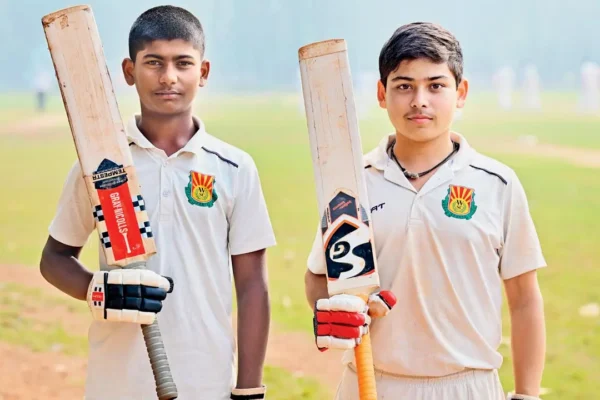 Akshat and Shivam Anchor Little Star to 196 with Gritty Half-Centuries